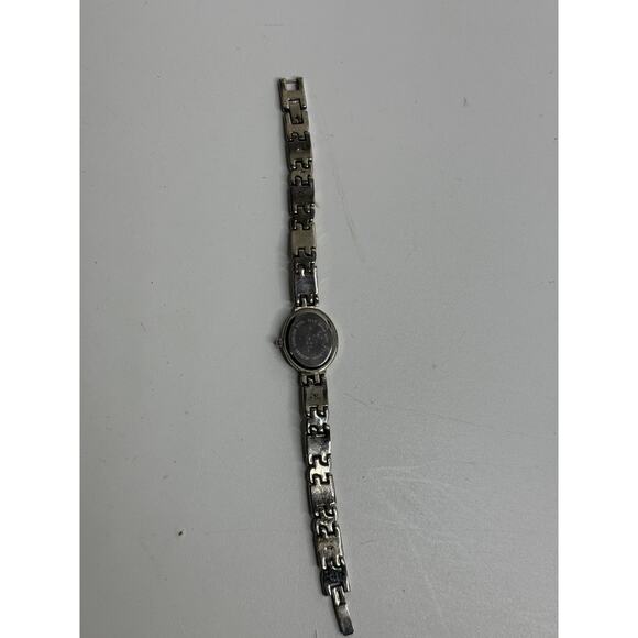 Vintage Silver Hearts Ladies Wrist watch - Picture 10 of 10